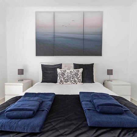 Modern Apartment Beach View アルマカオ・デ・ペラ エクステリア 写真